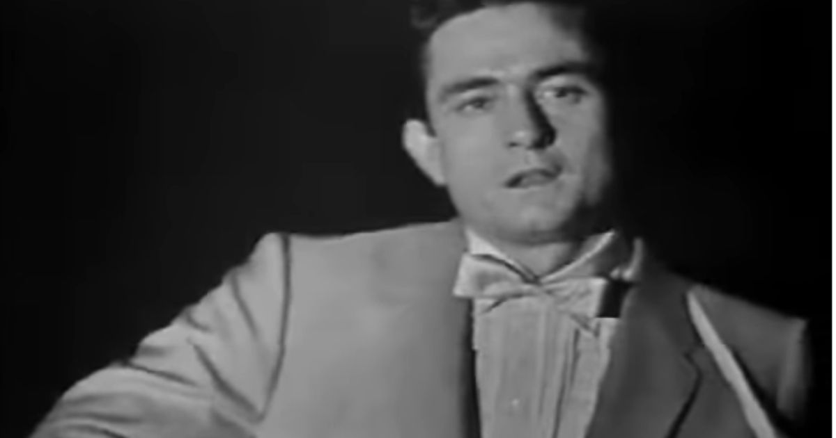 Johnny Cash – Ballad of a Teenage Queen