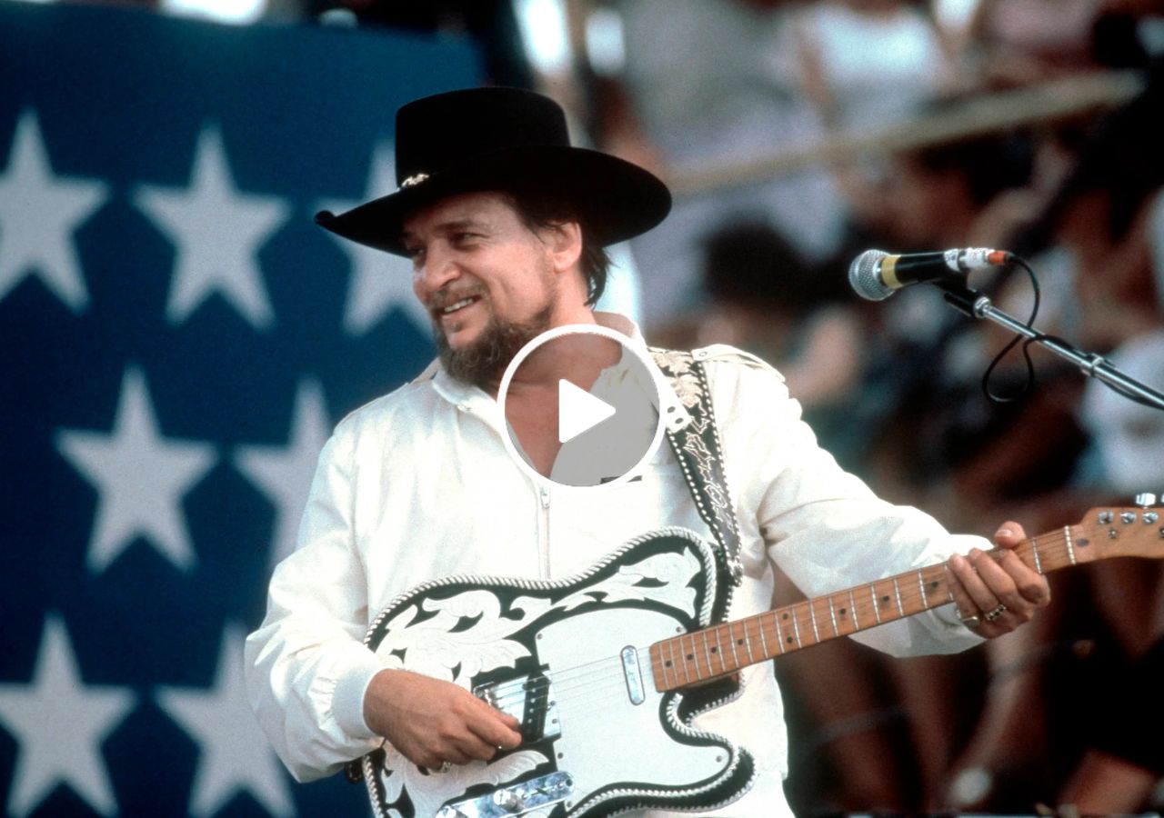 Waylon Jennings – I’m a Ramblin’ Man