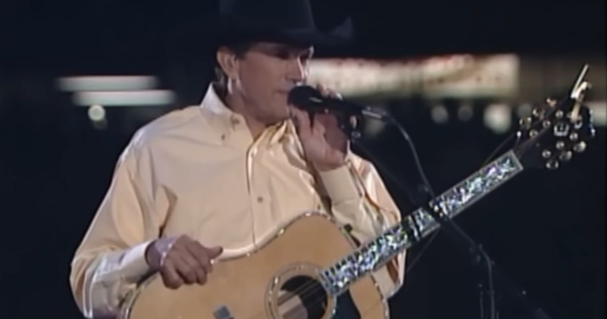 George Strait - The Cowboy Rides Away