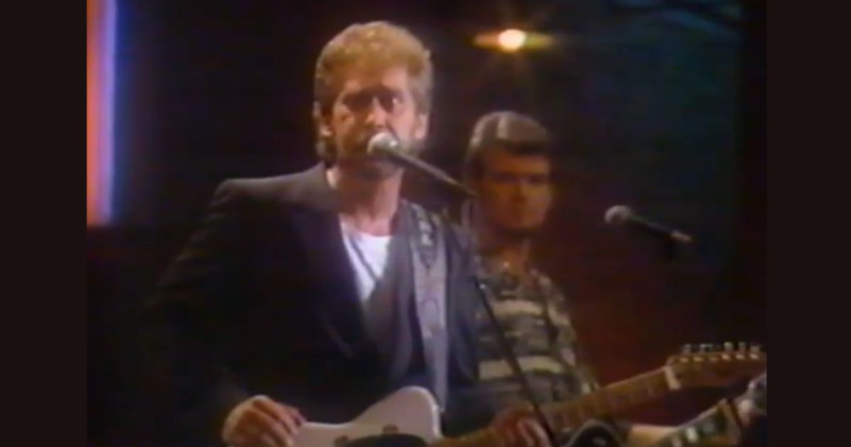 Earl Thomas Conley – Nobody Falls Like A Fool